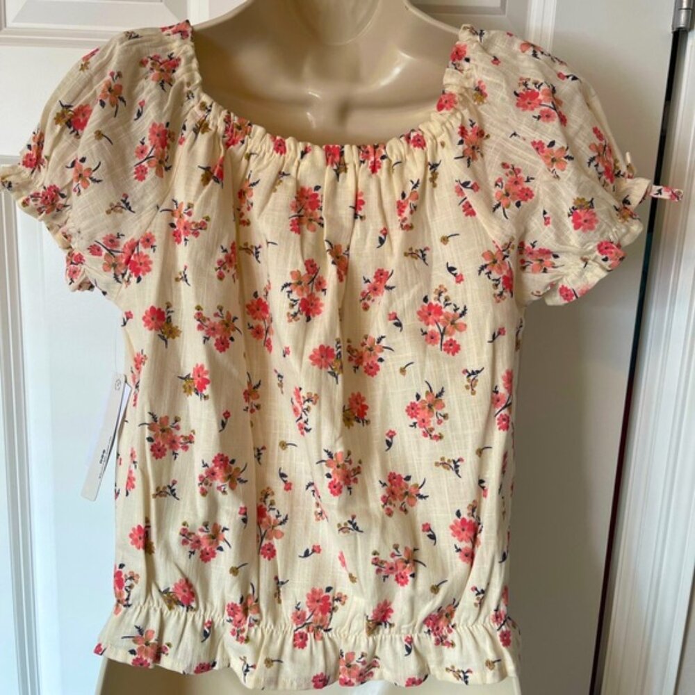 WALLFLOWER Juniors Clothing Bundle of Floral Tops and High Waist Ankle J… - Picture 3 of 15